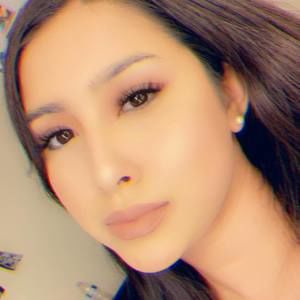 Meet your Posher, Aileen